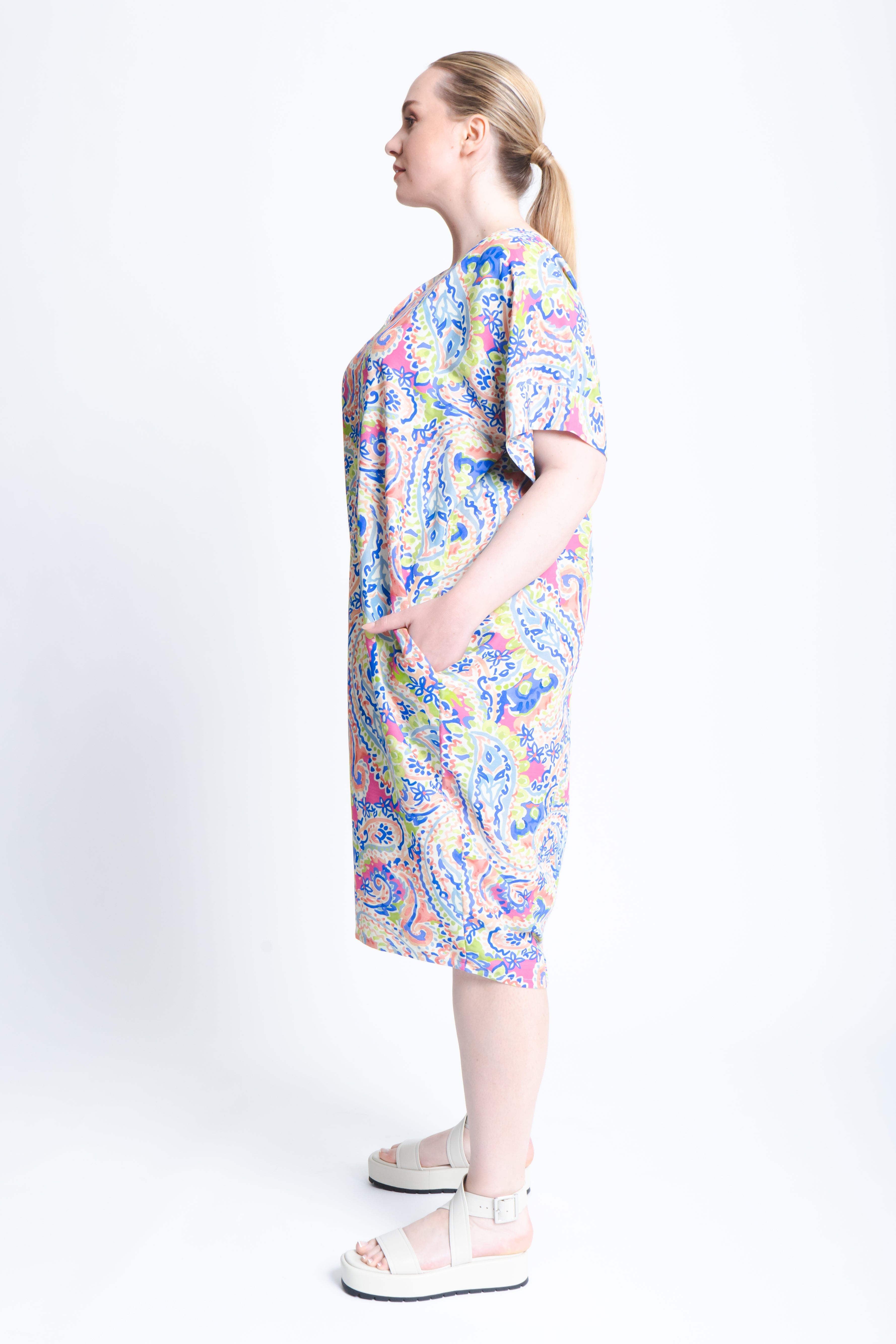 Nadine Dress in Viscose Paisley Print - ADAM BRODY Zürich