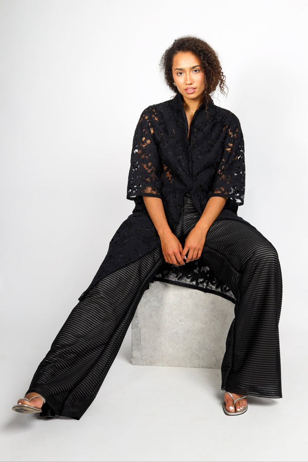 embroidered lace long lace coat with 3/4-sleeves