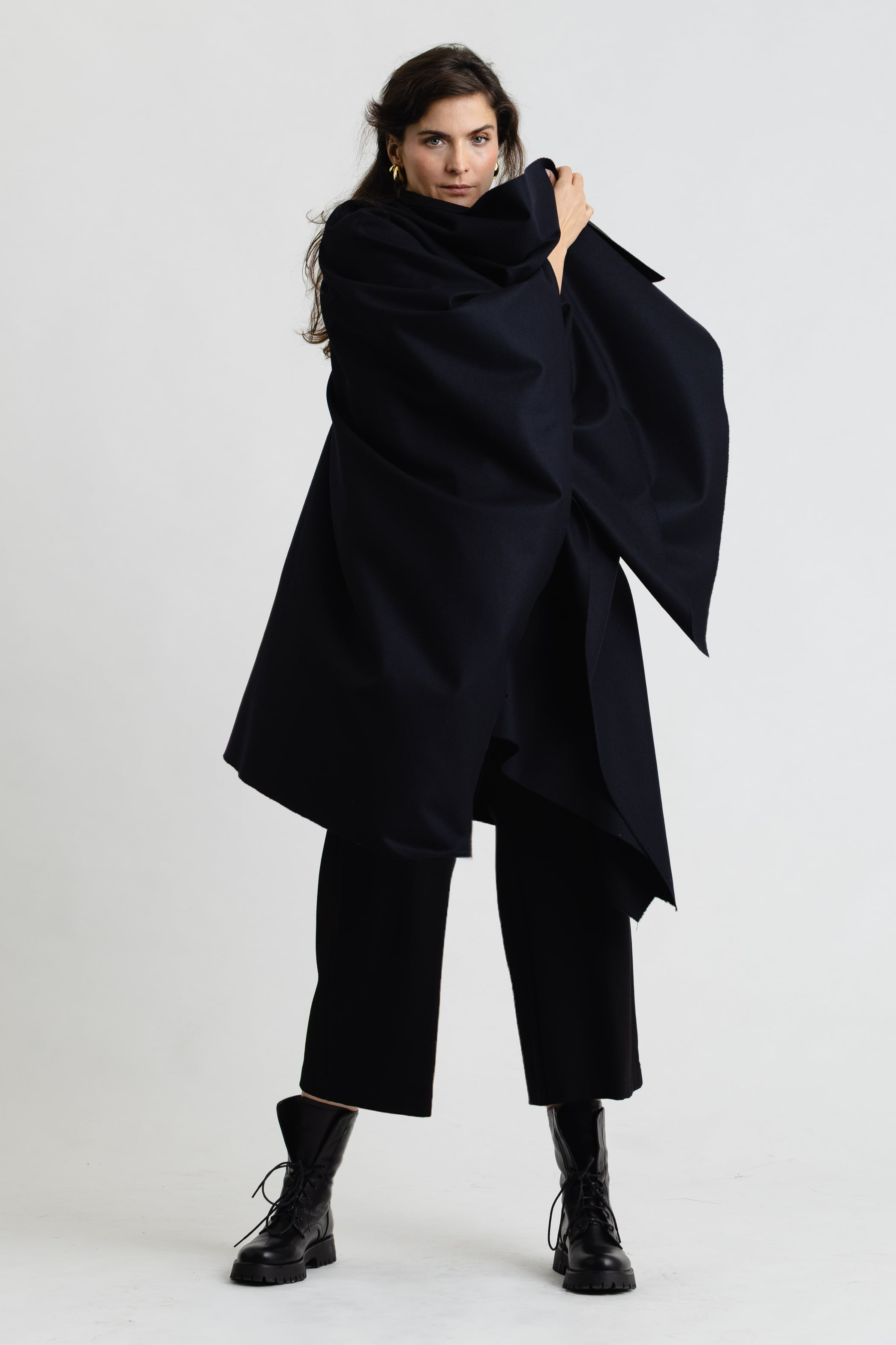 Yohji-Cape