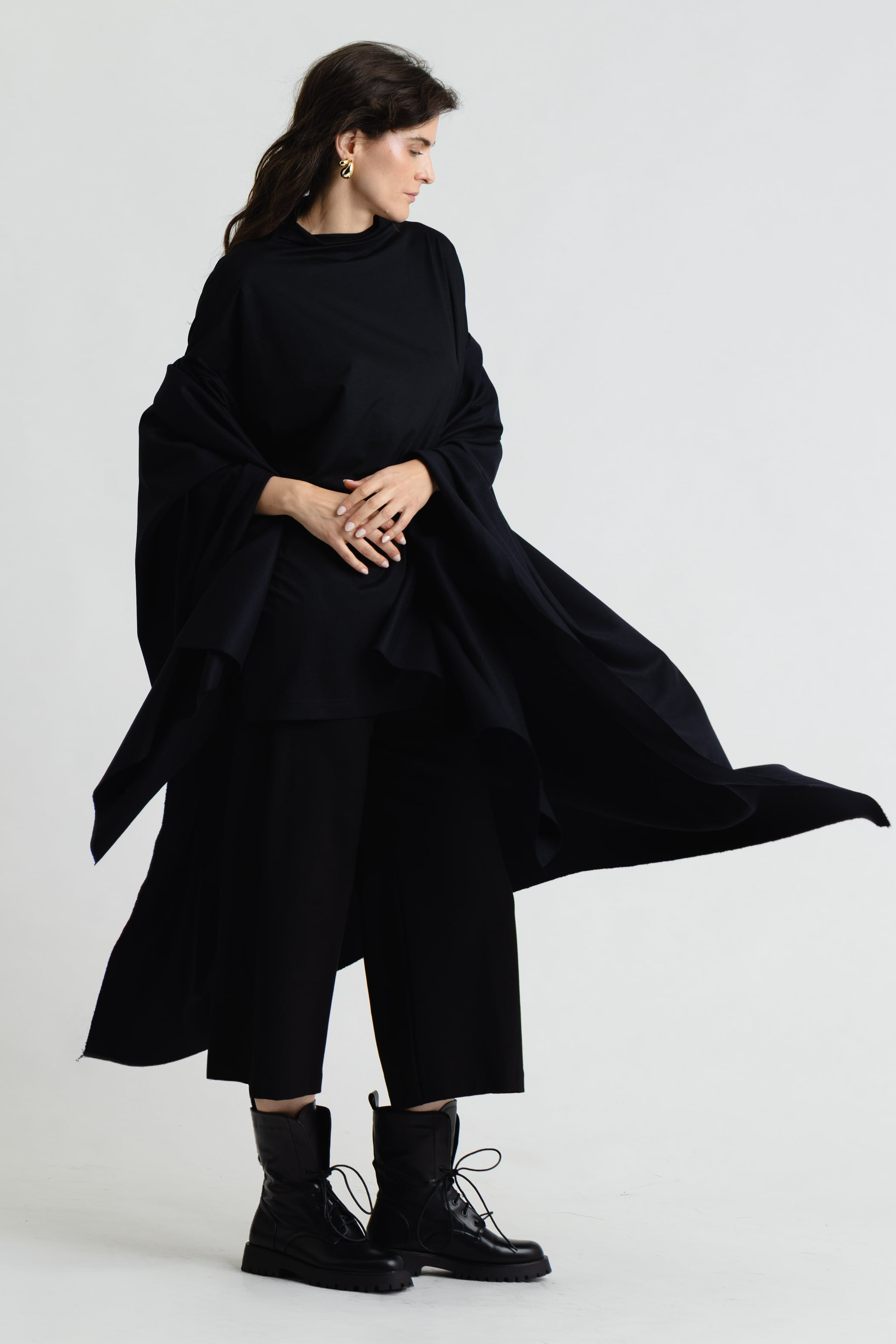 Yohji Cape