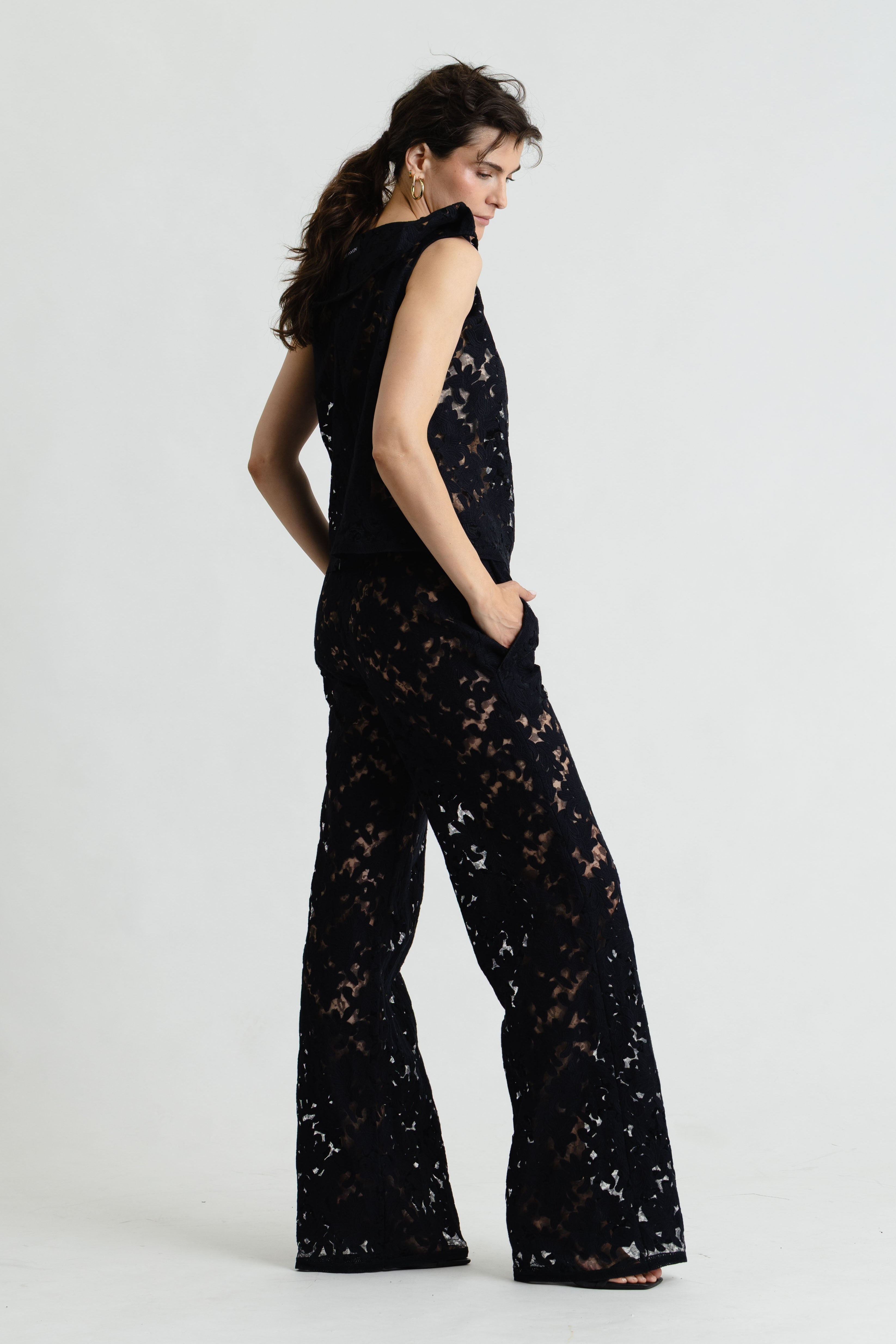Haruka Sleeveless Top in Embroidered Lace