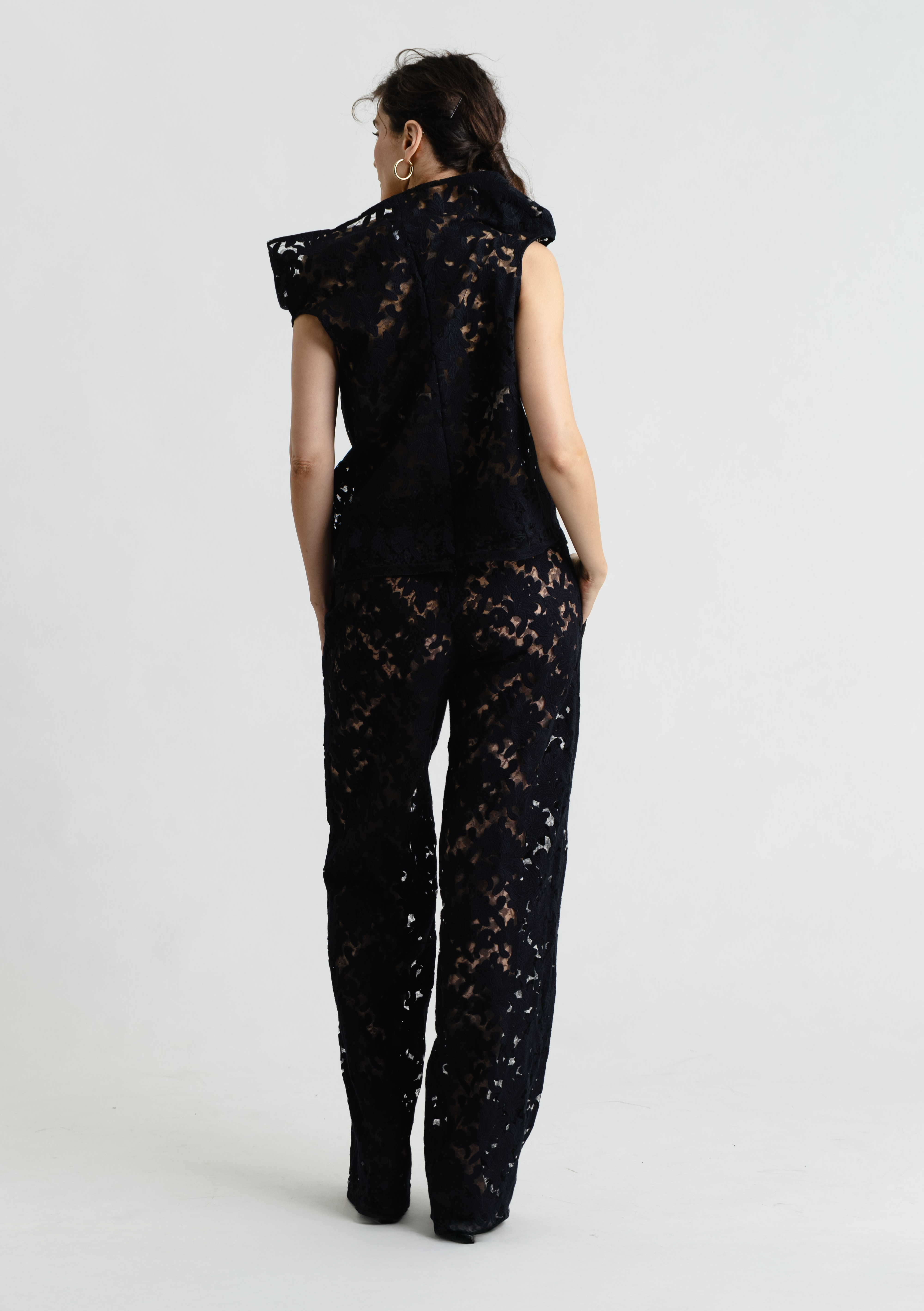 Haruka Sleeveless Top in Embroidered Lace