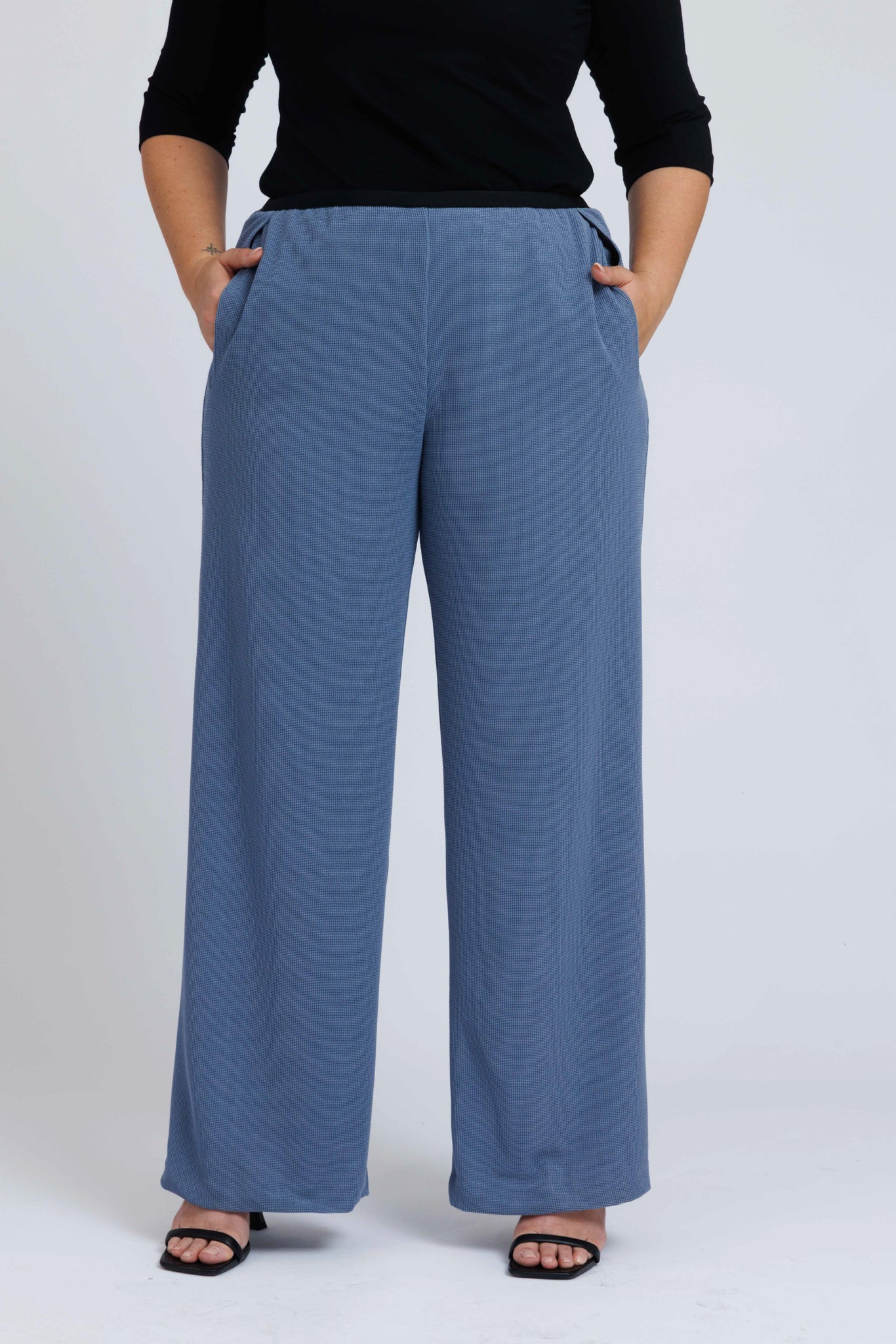 Yara Trousers in Waffel - ADAM BRODY Zürich