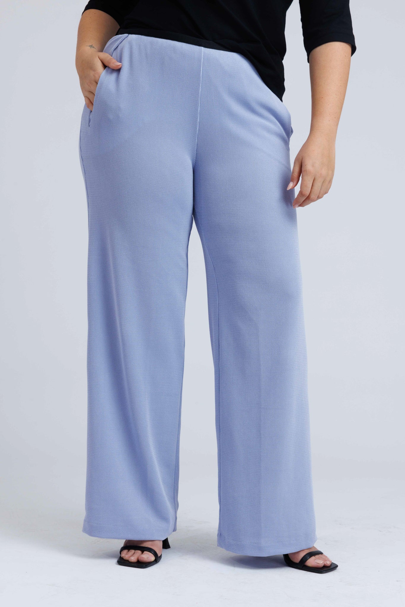 Yara Trousers in Waffel - ADAM BRODY Zürich