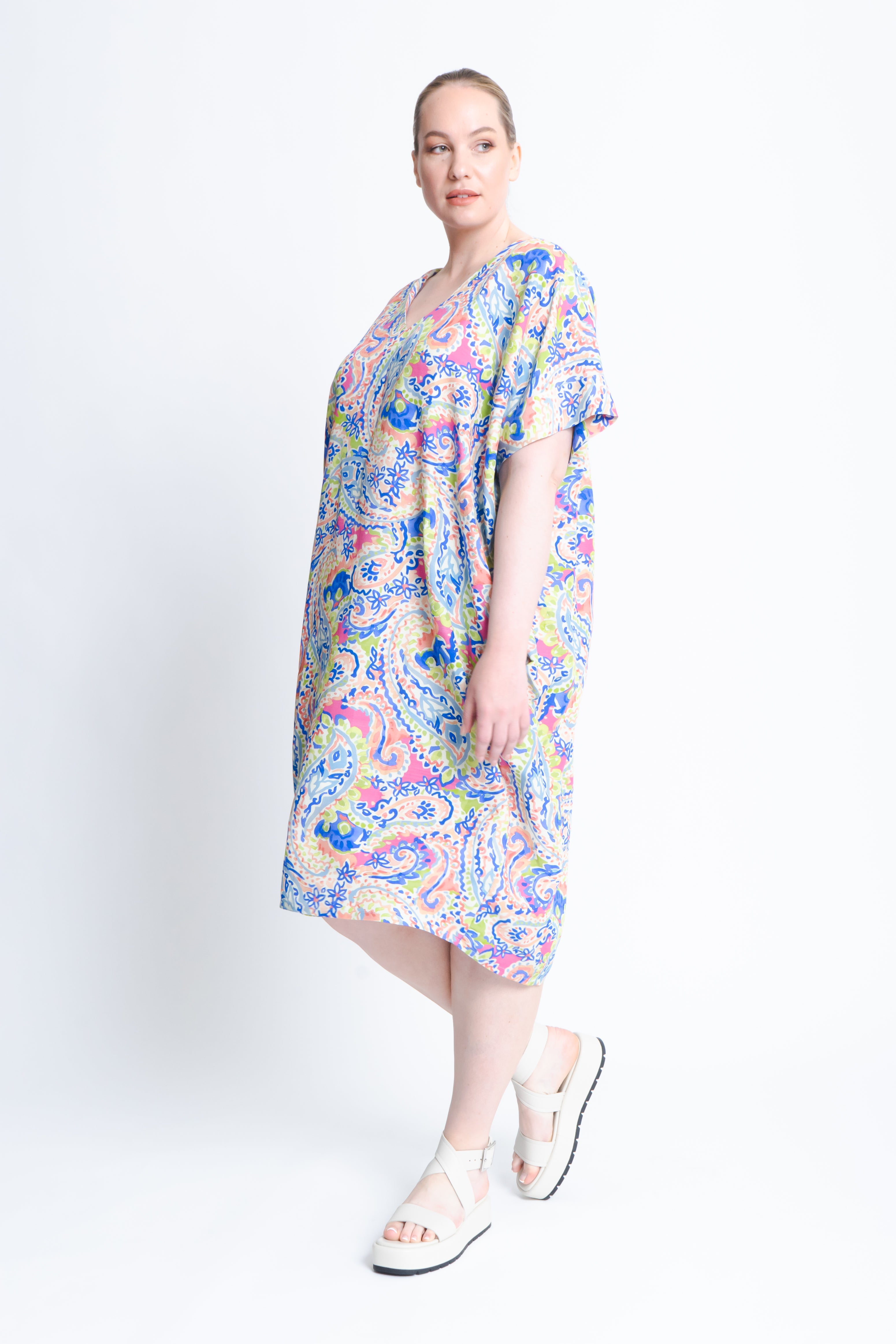 Nadine Dress in Viscose Paisley Print - ADAM BRODY Zürich